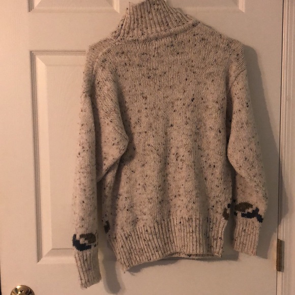 Sweater - Picture 4 of 5